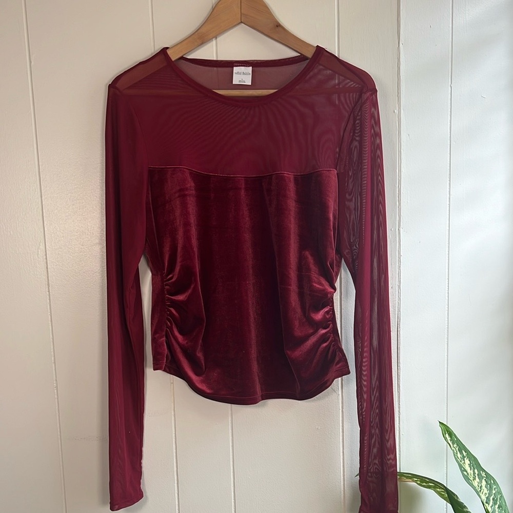Wild Fable Burgundy Red Velvet Sheer Sleeves Top Size L - Picture 2 of 7